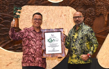Smartfren Raih Indonesia Green Awards 2024