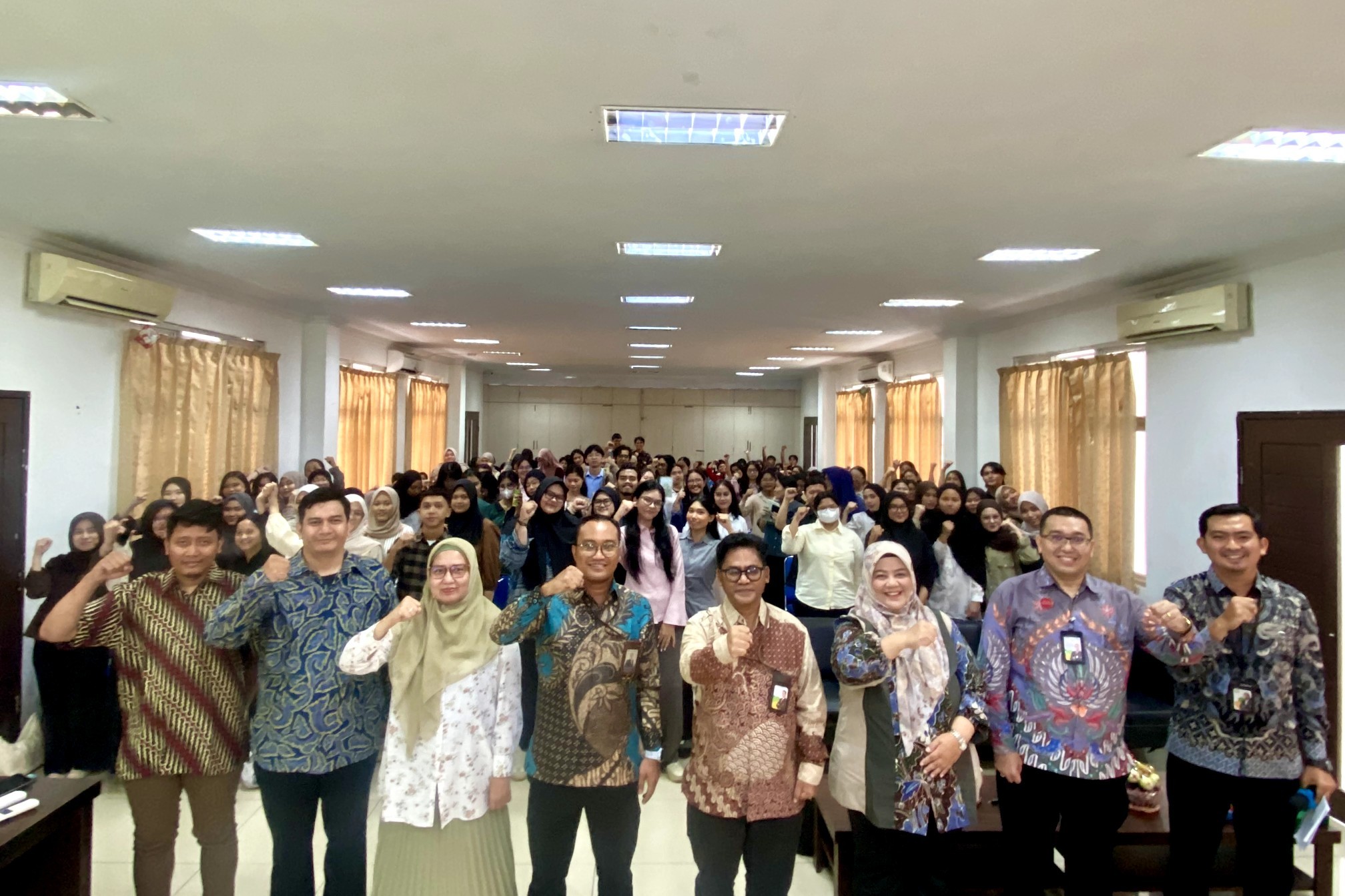 Pegadaian Bekali Mahasiswa Fakultas Psikologi USU Ilmu Anti-Pinjol Ilegal